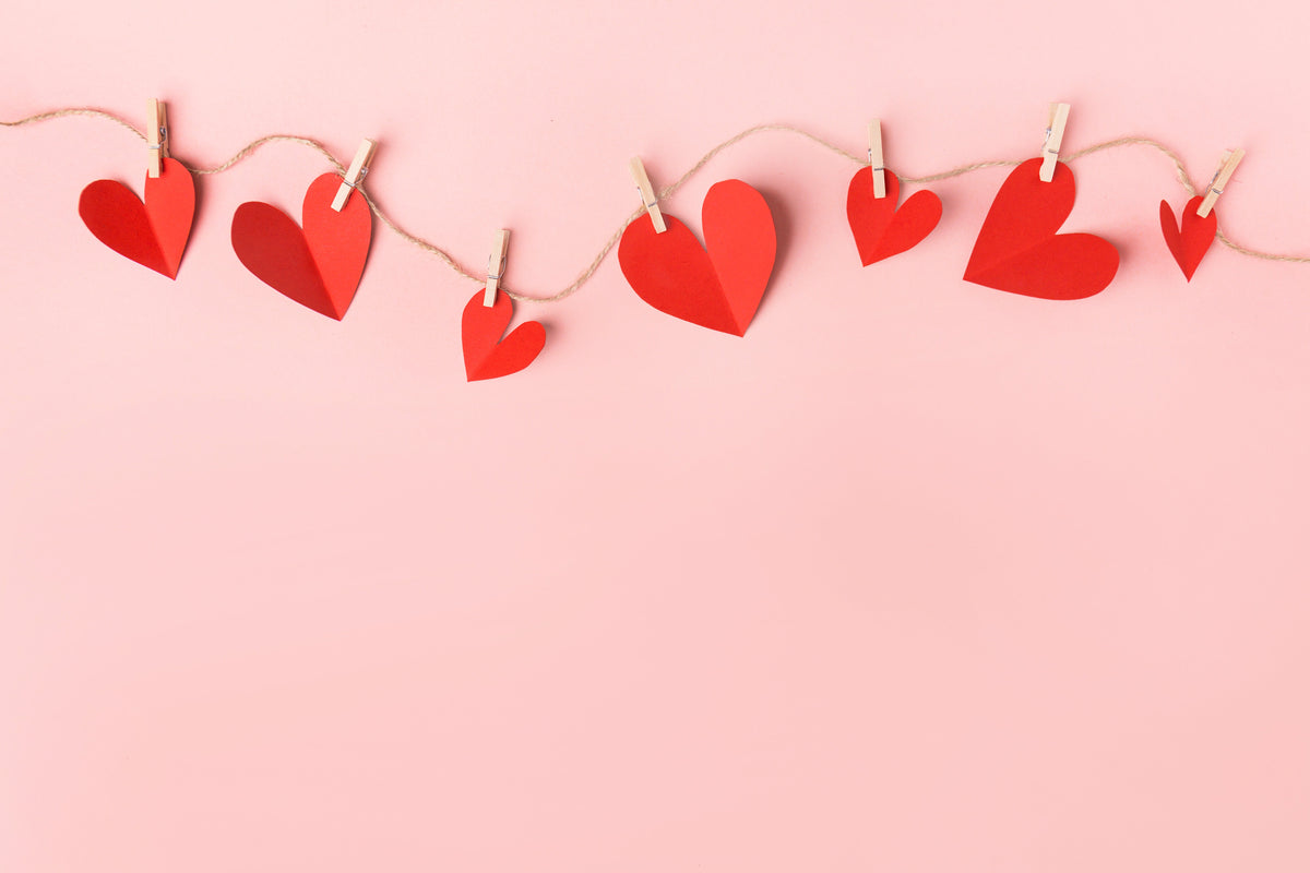 Choose Stylish & Sustainable Paper Gift Bags for Valentine’s