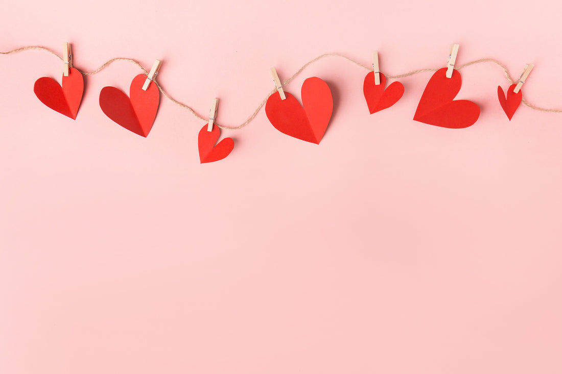 Choose Stylish & Sustainable Paper Gift Bags for Valentine’s